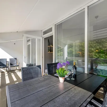 Centrally Located In The Heart Of Sondervig, Renovated In 2026 Feriehus *