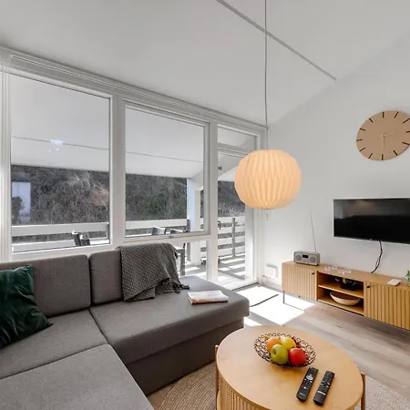 Centrally Located In The Heart Of Sondervig, Renovated In 2026 Feriehus *