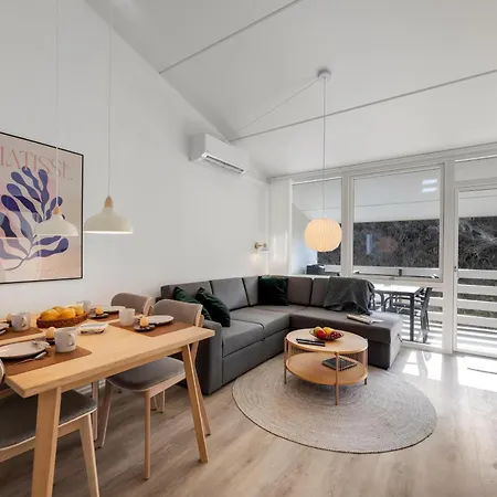 Centrally Located In The Heart Of Sondervig, Renovated In 2026 Feriehus Ringkøbing